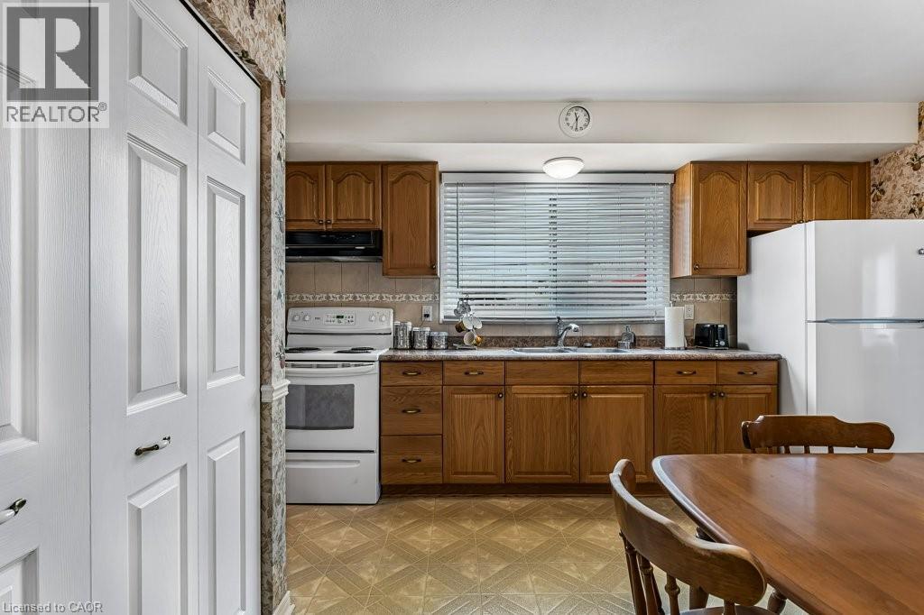 526 Elwood Road, Burlington, Ontario  L7N 3C7 - Photo 14 - 40780108