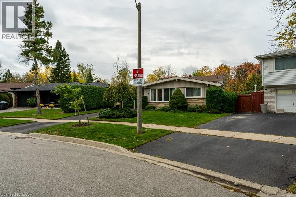 526 Elwood Road, Burlington, Ontario  L7N 3C7 - Photo 4 - 40780108