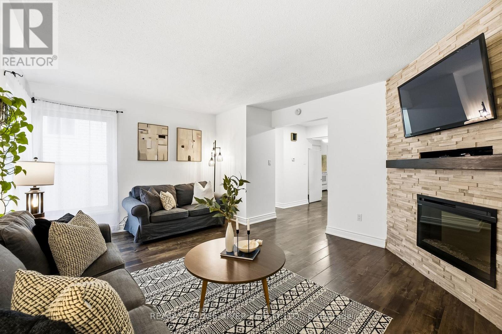 244 Northminster Court, Oshawa, Ontario  L1G 7M6 - Photo 9 - E12478953