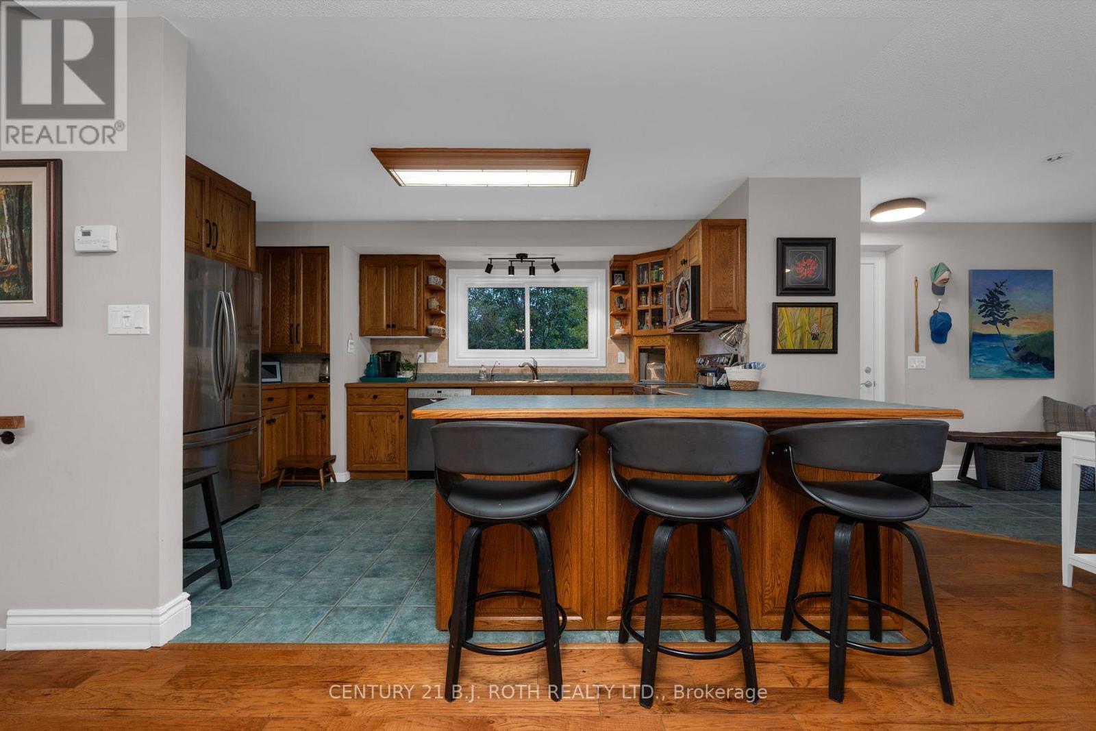 31 O'connell Lane, Oro-Medonte, Ontario  L0L 2E0 - Photo 8 - S12478853