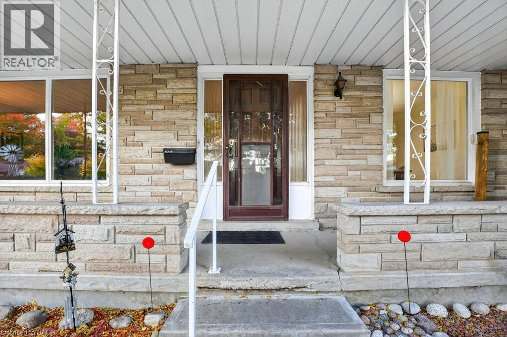 266 Grangewood Court, Waterloo, Ontario  N2K 2E7 - Photo 3 - 40780908
