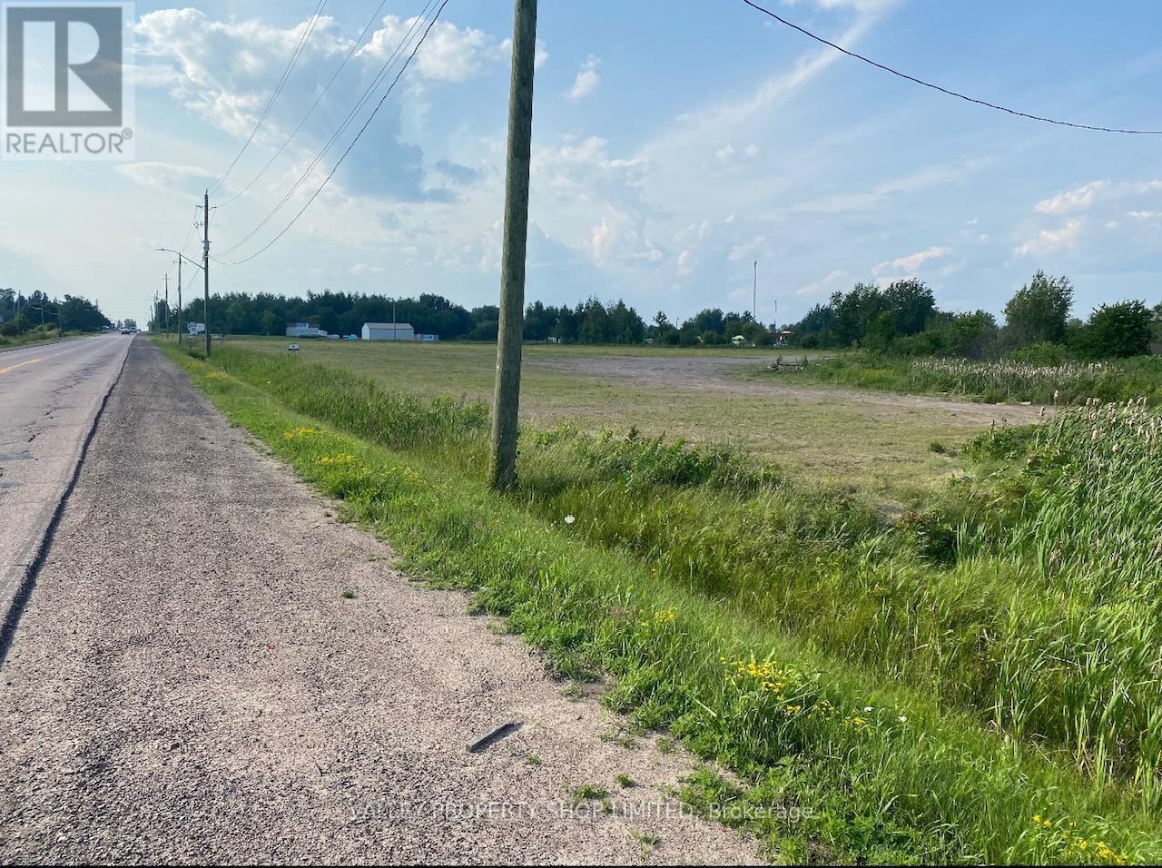 299 Boundary Road, Pembroke, Ontario  K8A 6W5 - Photo 1 - X12479019