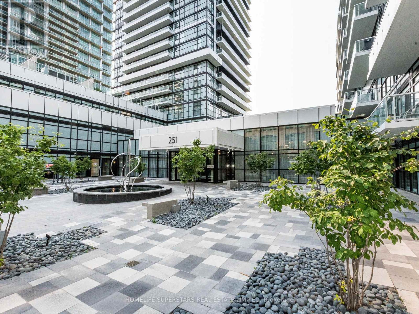 1810 - 251 Manitoba Street, Toronto, Ontario  M8Y 0C7 - Photo 2 - W12478842