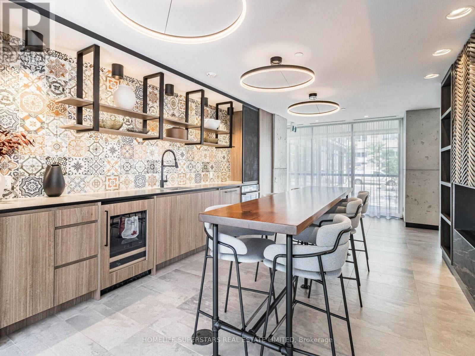 1810 - 251 Manitoba Street, Toronto, Ontario  M8Y 0C7 - Photo 6 - W12478842