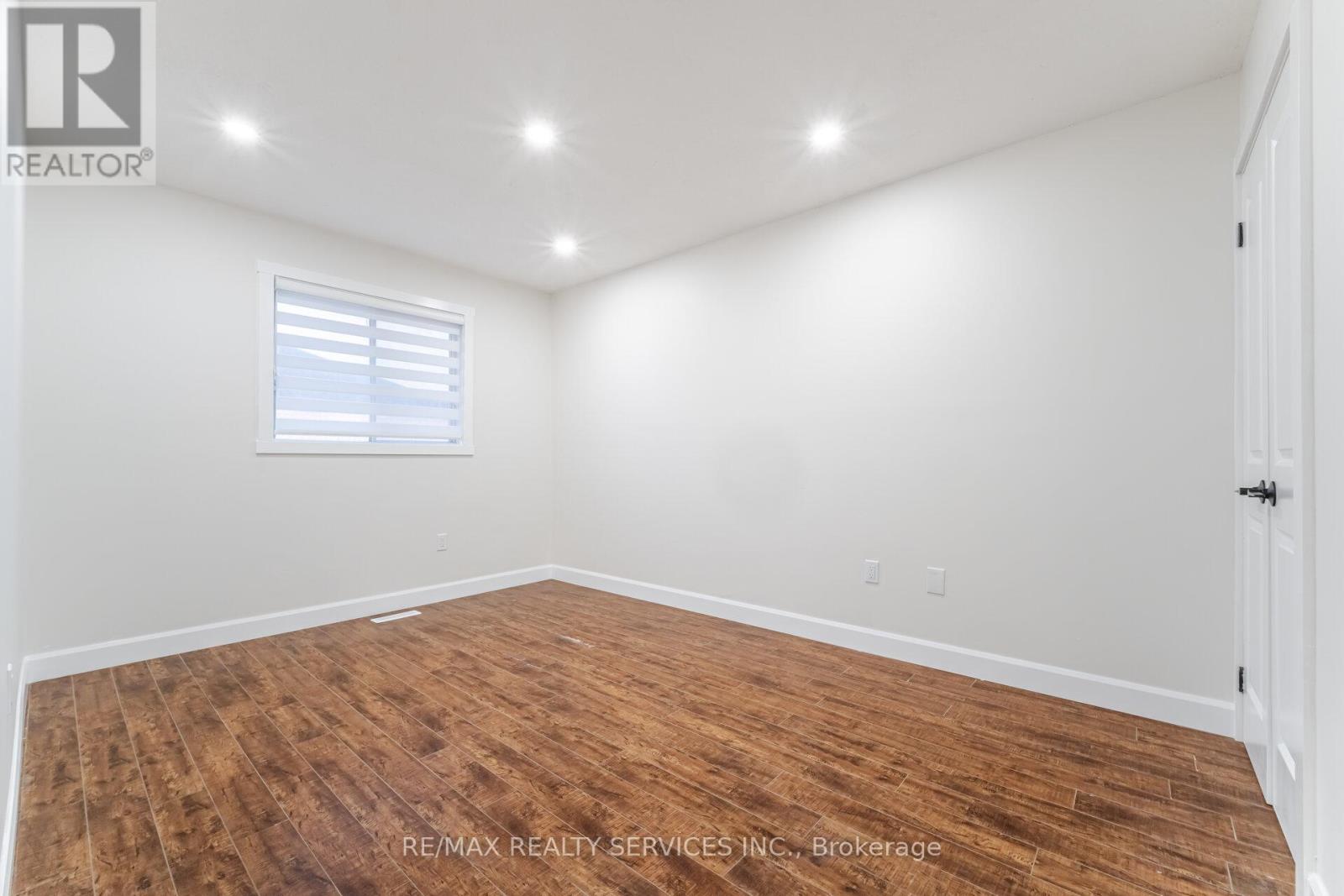 96 Toba Crescent, Brampton, Ontario  L6Z 4R8 - Photo 30 - W12478843