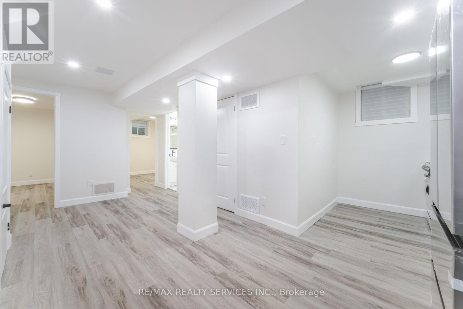 96 Toba Crescent, Brampton, Ontario  L6Z 4R8 - Photo 40 - W12478843