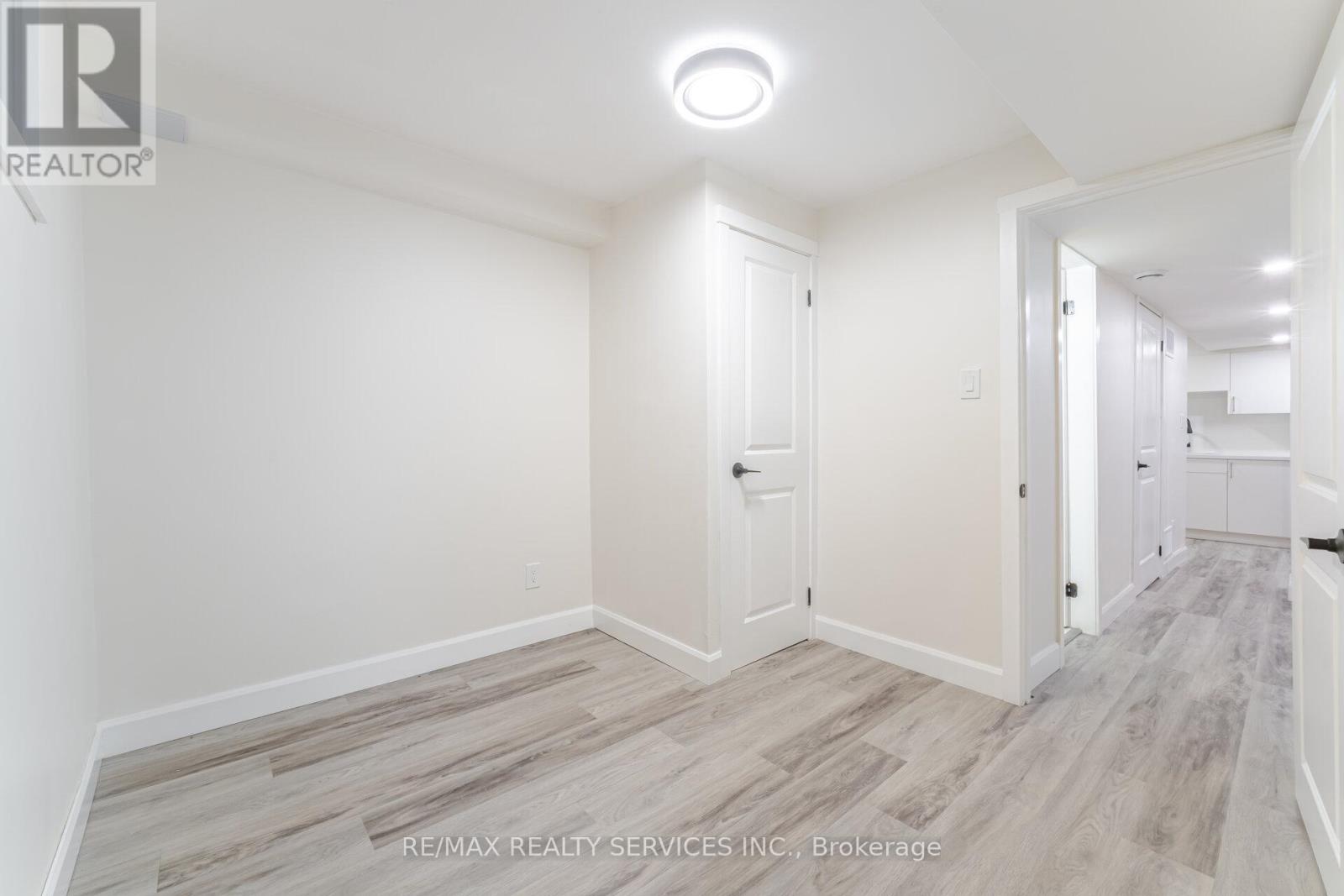96 Toba Crescent, Brampton, Ontario  L6Z 4R8 - Photo 44 - W12478843
