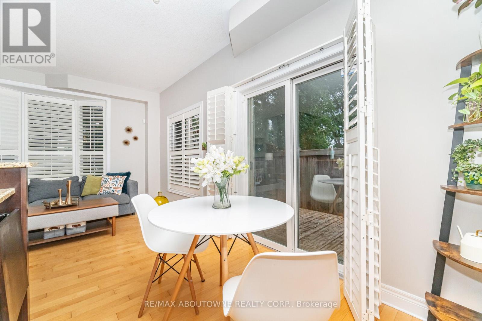 1 - 540 Guelph Line, Burlington, Ontario  L7R 3M4 - Photo 11 - W12478876