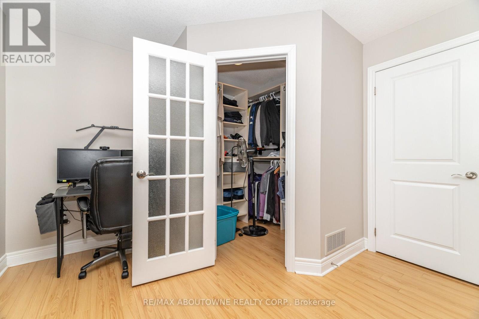 1 - 540 Guelph Line, Burlington, Ontario  L7R 3M4 - Photo 18 - W12478876