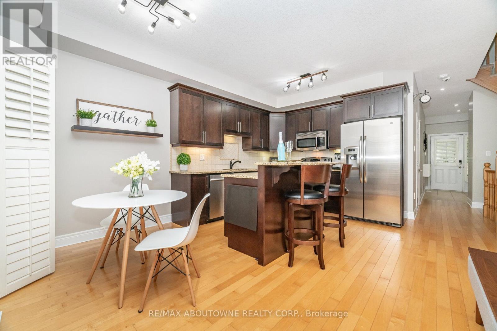 1 - 540 Guelph Line, Burlington, Ontario  L7R 3M4 - Photo 9 - W12478876