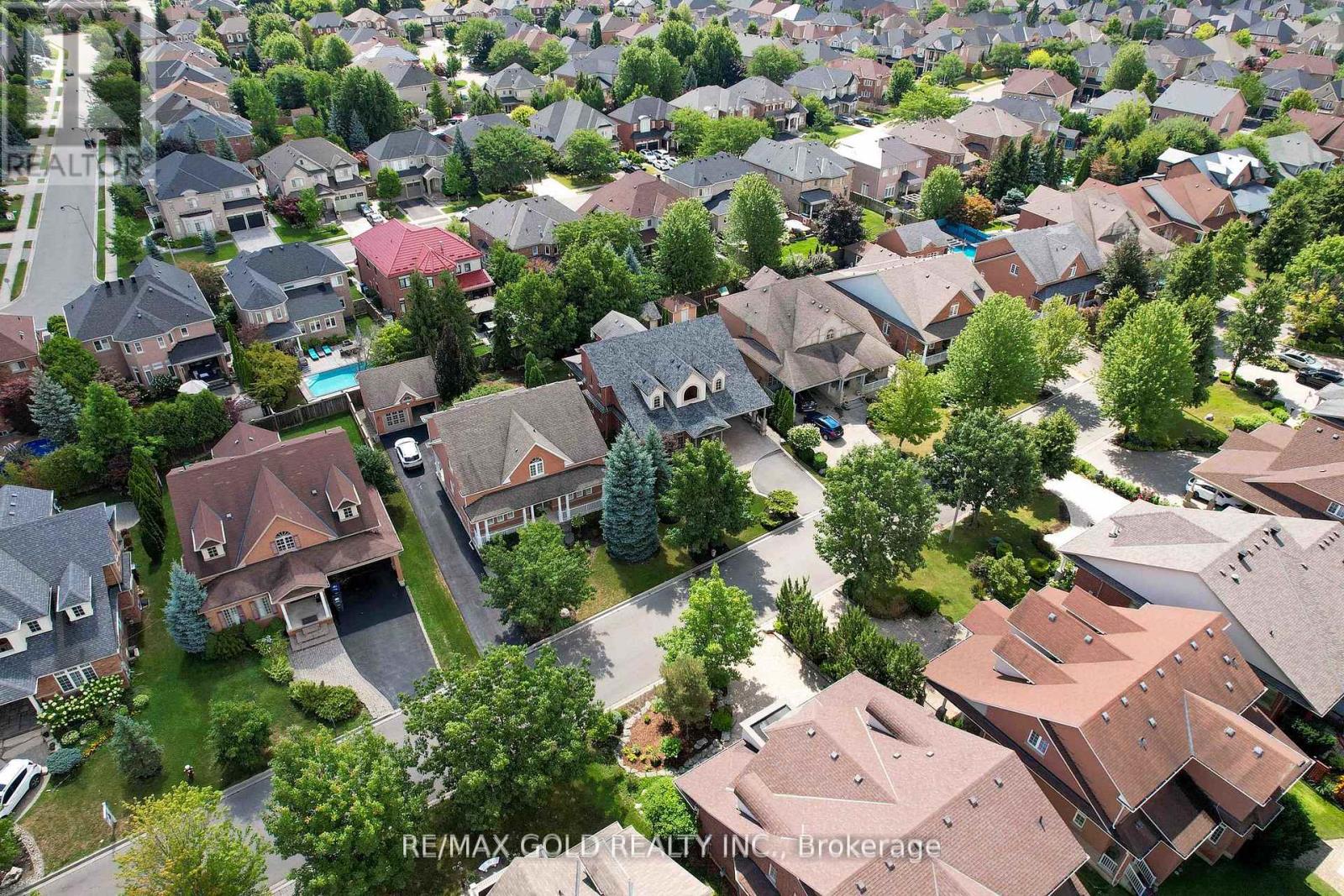1593 Hallstone Road, Brampton, Ontario  L6Y 5K8 - Photo 42 - W12478892