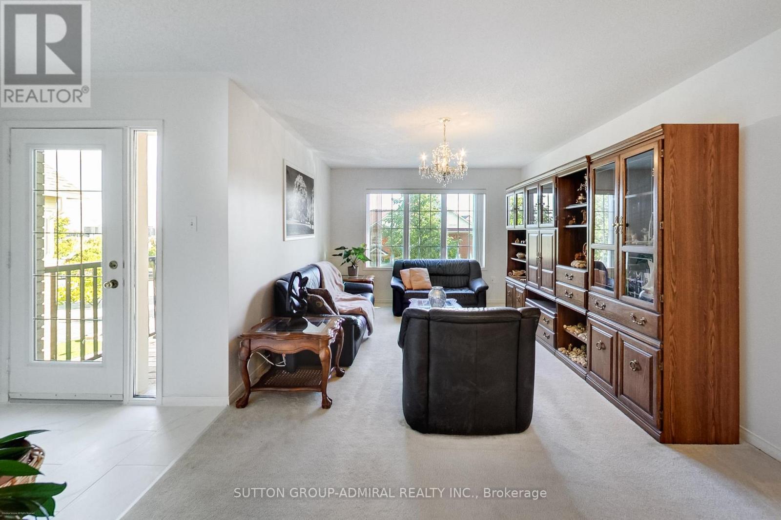 429 Stonetree Court, Mississauga, Ontario  L5H 4H3 - Photo 19 - W12478912