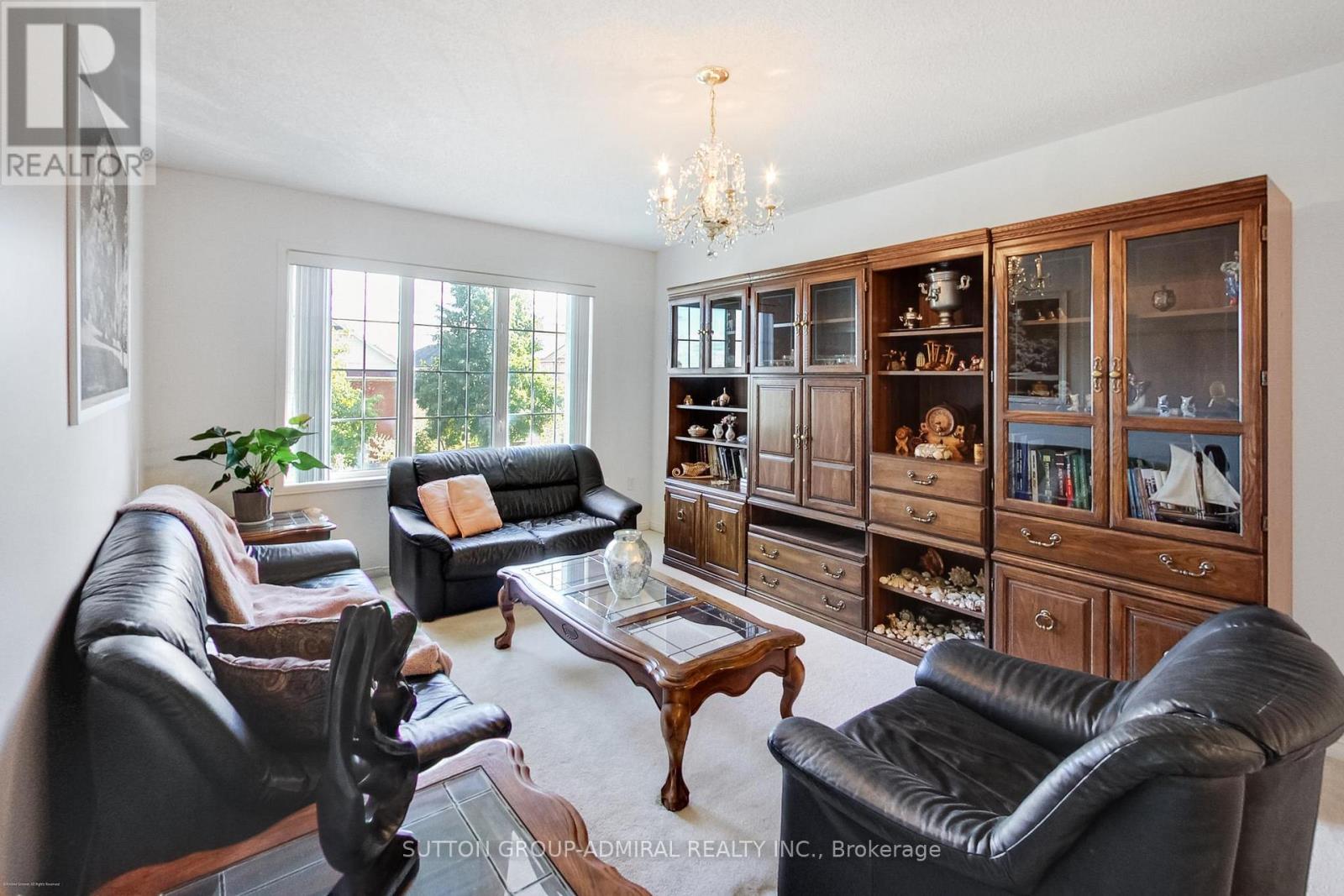 429 Stonetree Court, Mississauga, Ontario  L5H 4H3 - Photo 20 - W12478912