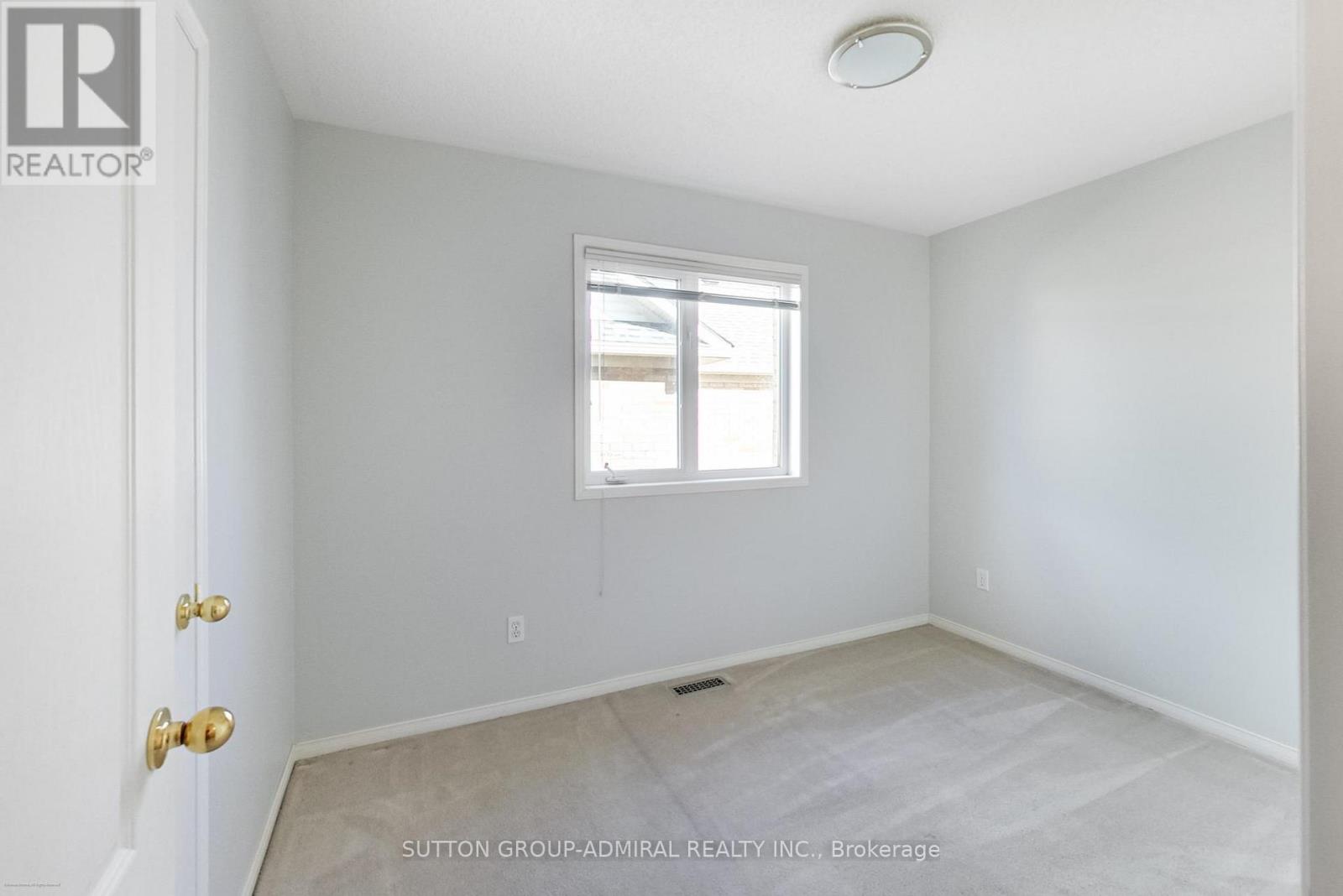 429 Stonetree Court, Mississauga, Ontario  L5H 4H3 - Photo 24 - W12478912