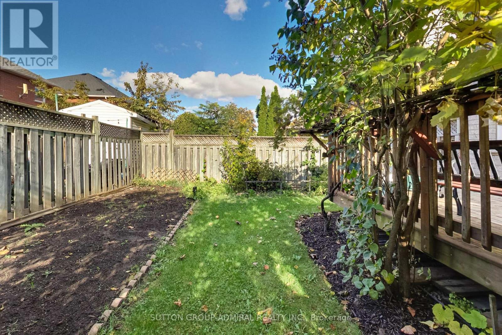 429 Stonetree Court, Mississauga, Ontario  L5H 4H3 - Photo 41 - W12478912