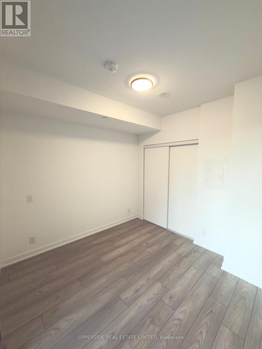 305 - 285 Dufferin Street, Toronto, Ontario  M6K 0J2 - Photo 4 - W12478915