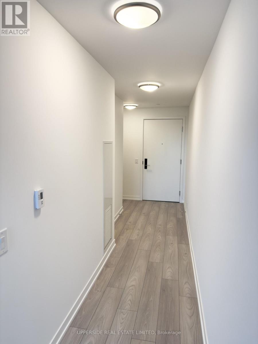 305 - 285 Dufferin Street, Toronto, Ontario  M6K 0J2 - Photo 8 - W12478915