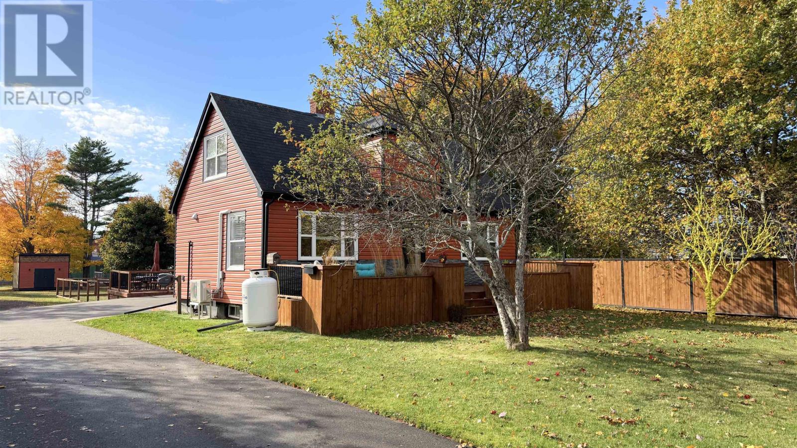 19 Pope Road, Summerside, Prince Edward Island  C1N 4C7 - Photo 1 - 202526473