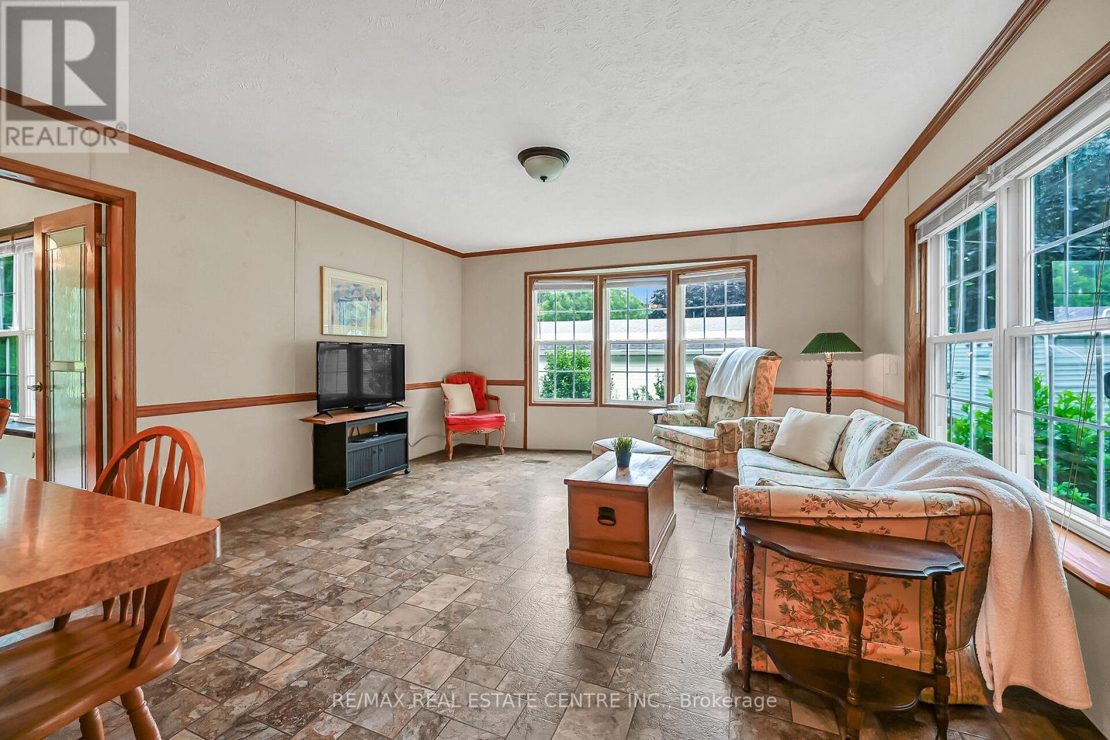 29 Courish Lane, Haldimand, Ontario  N0A 1E0 - Photo 14 - X12478879