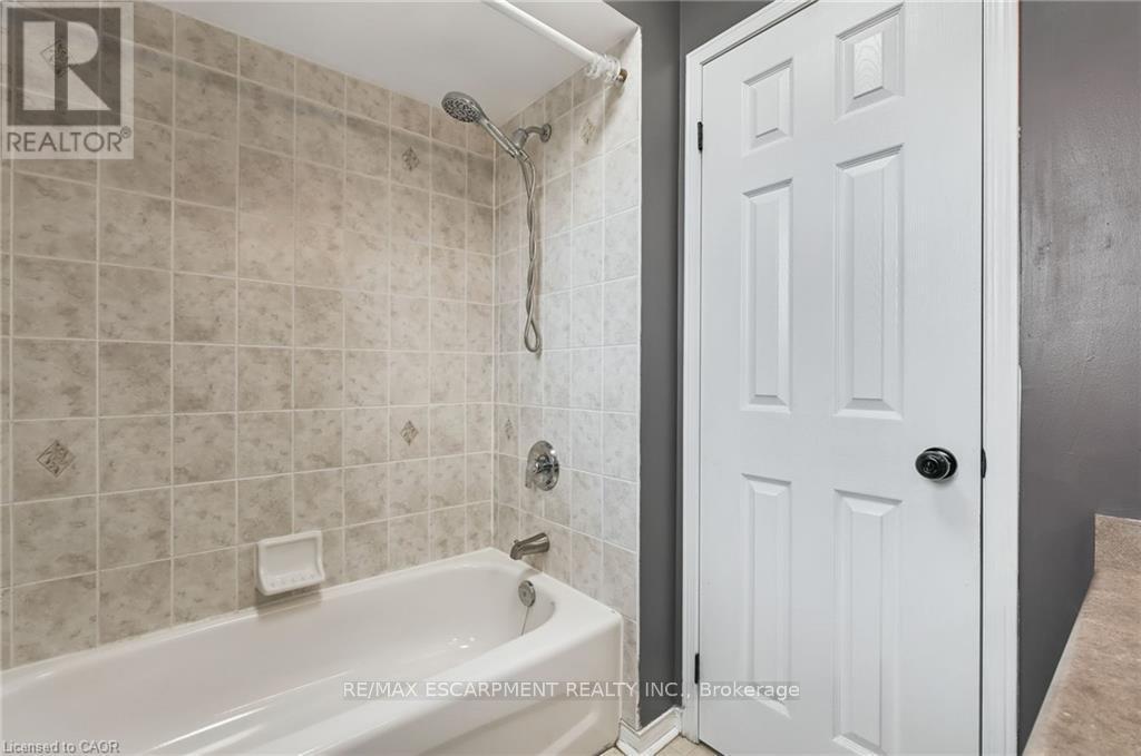 5 Mavin Street, Brantford, Ontario  N3T 6N1 - Photo 32 - X12478890