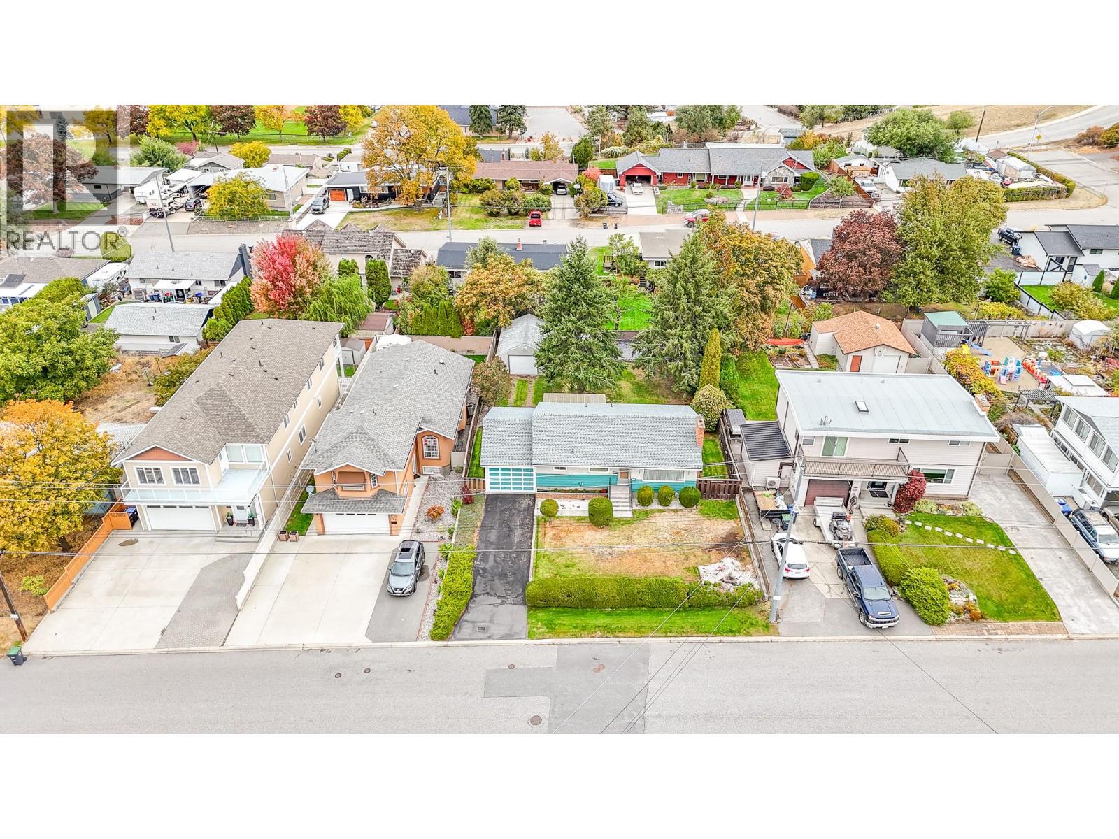 793 Maccleave Avenue, Penticton, British Columbia  V2A 3C4 - Photo 3 - 10366604