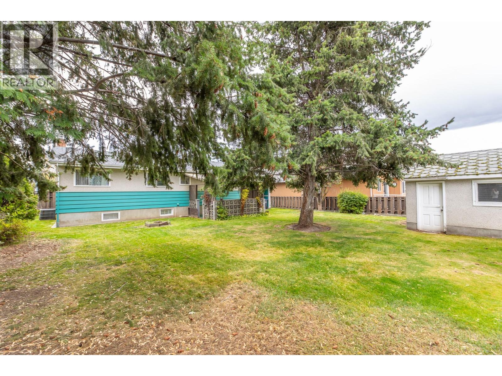 793 Maccleave Avenue, Penticton, British Columbia  V2A 3C4 - Photo 38 - 10366604