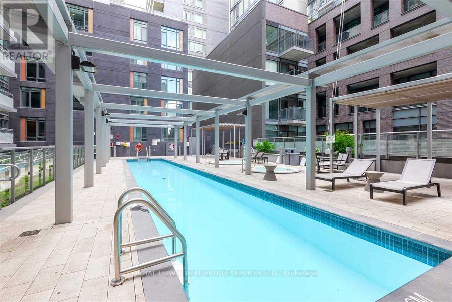 601 - 525 Adelaide Street W, Toronto, Ontario  M5V 0N7 - Photo 12 - C12478946