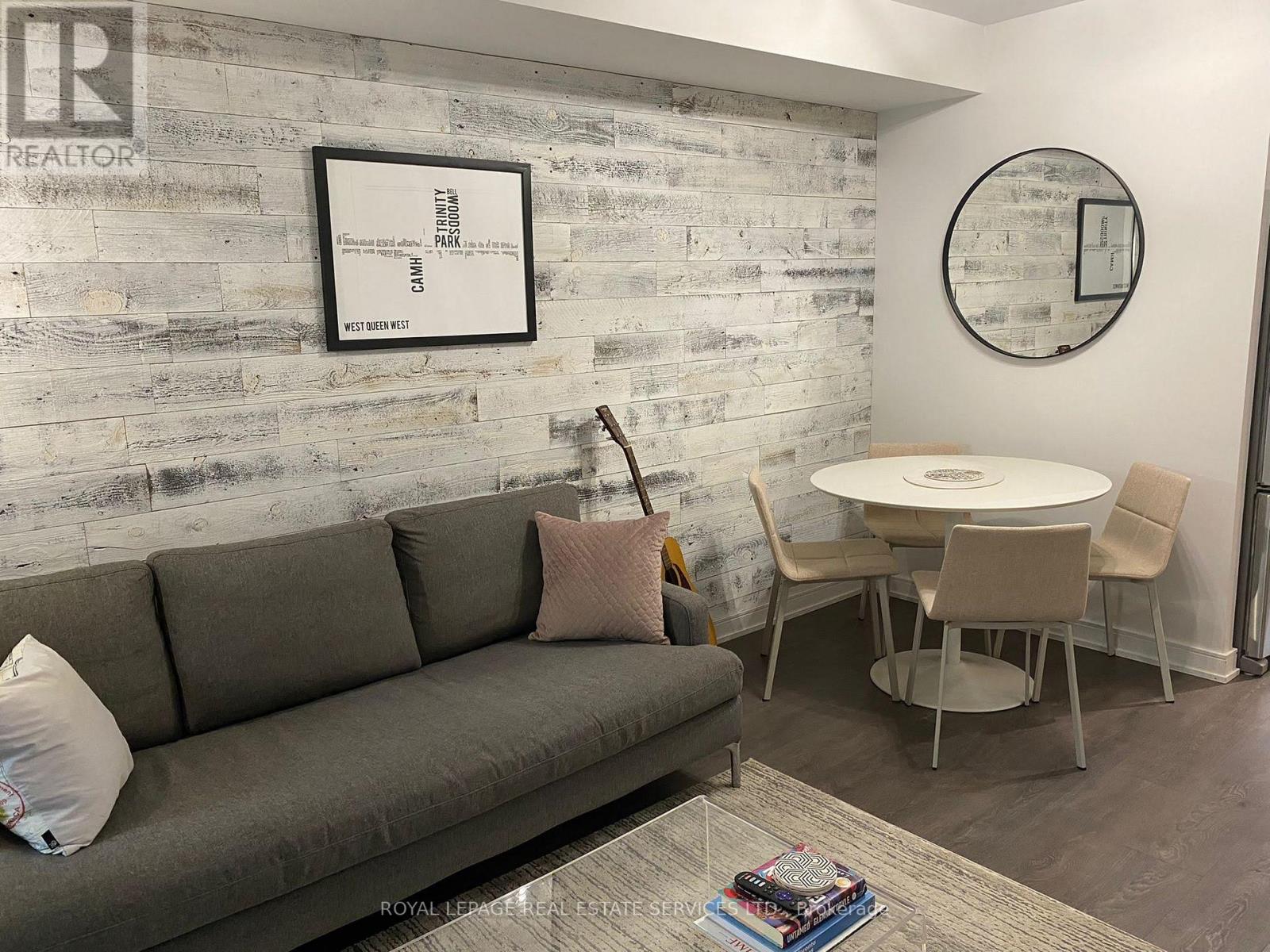 601 - 525 Adelaide Street W, Toronto, Ontario  M5V 0N7 - Photo 2 - C12478946