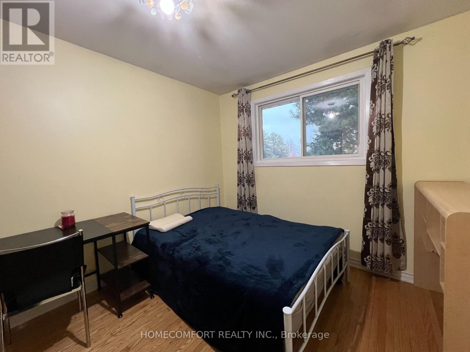 117 Shawnee Circle, Toronto, Ontario  M2H 2Y3 - Photo 2 - C12478956