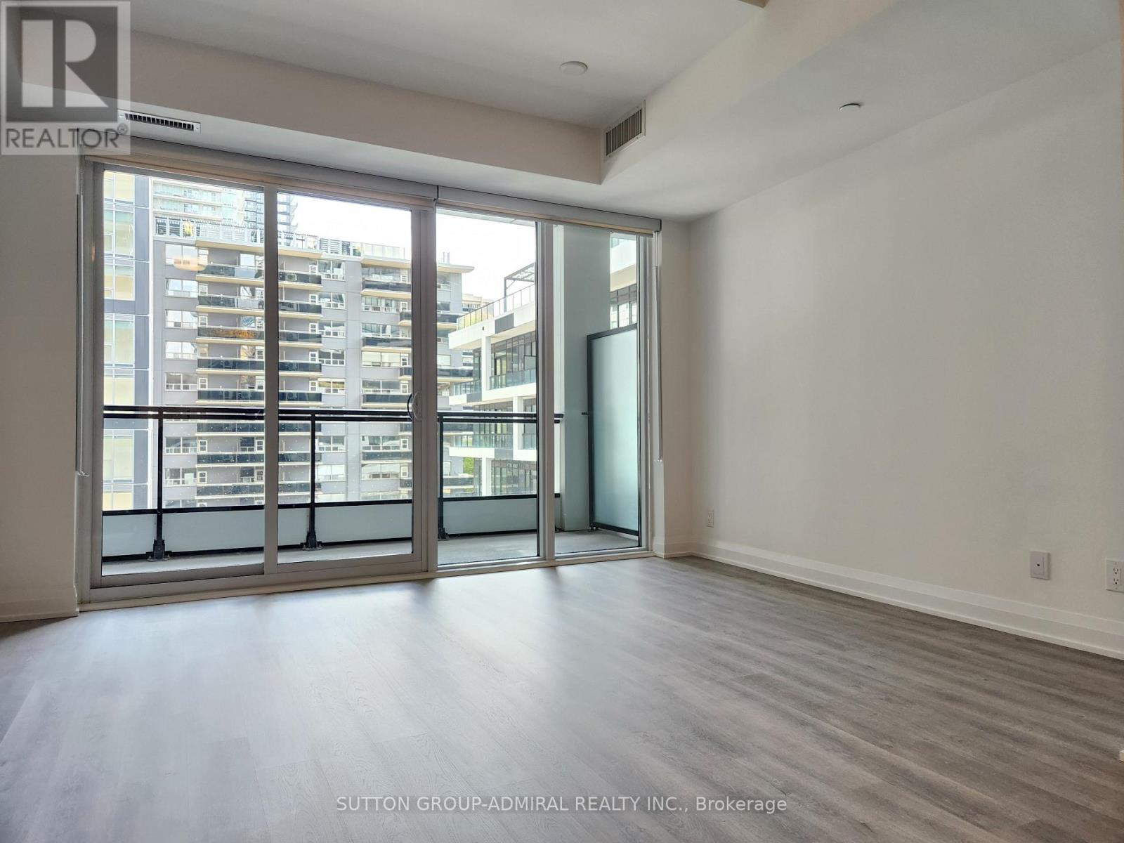 319 - 65 Broadway Avenue, Toronto, Ontario  M4P 1T9 - Photo 2 - C12478957