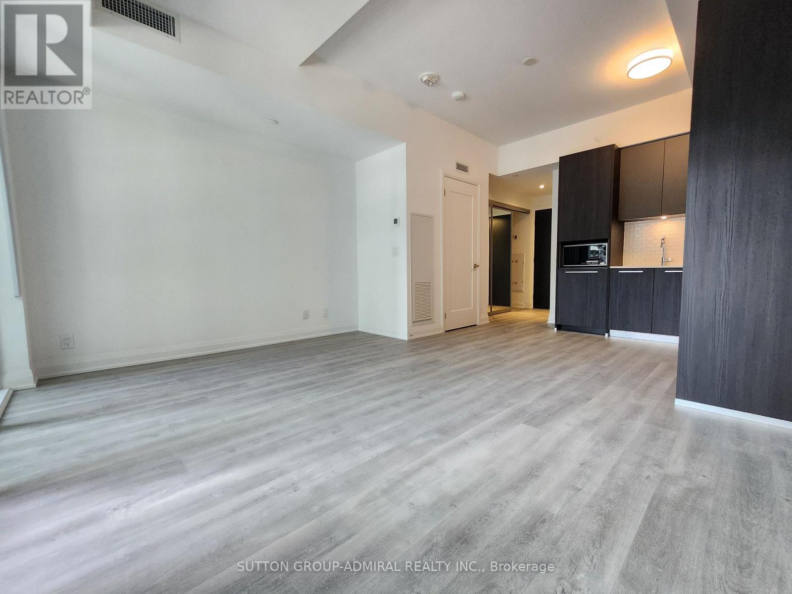 319 - 65 Broadway Avenue, Toronto, Ontario  M4P 1T9 - Photo 3 - C12478957