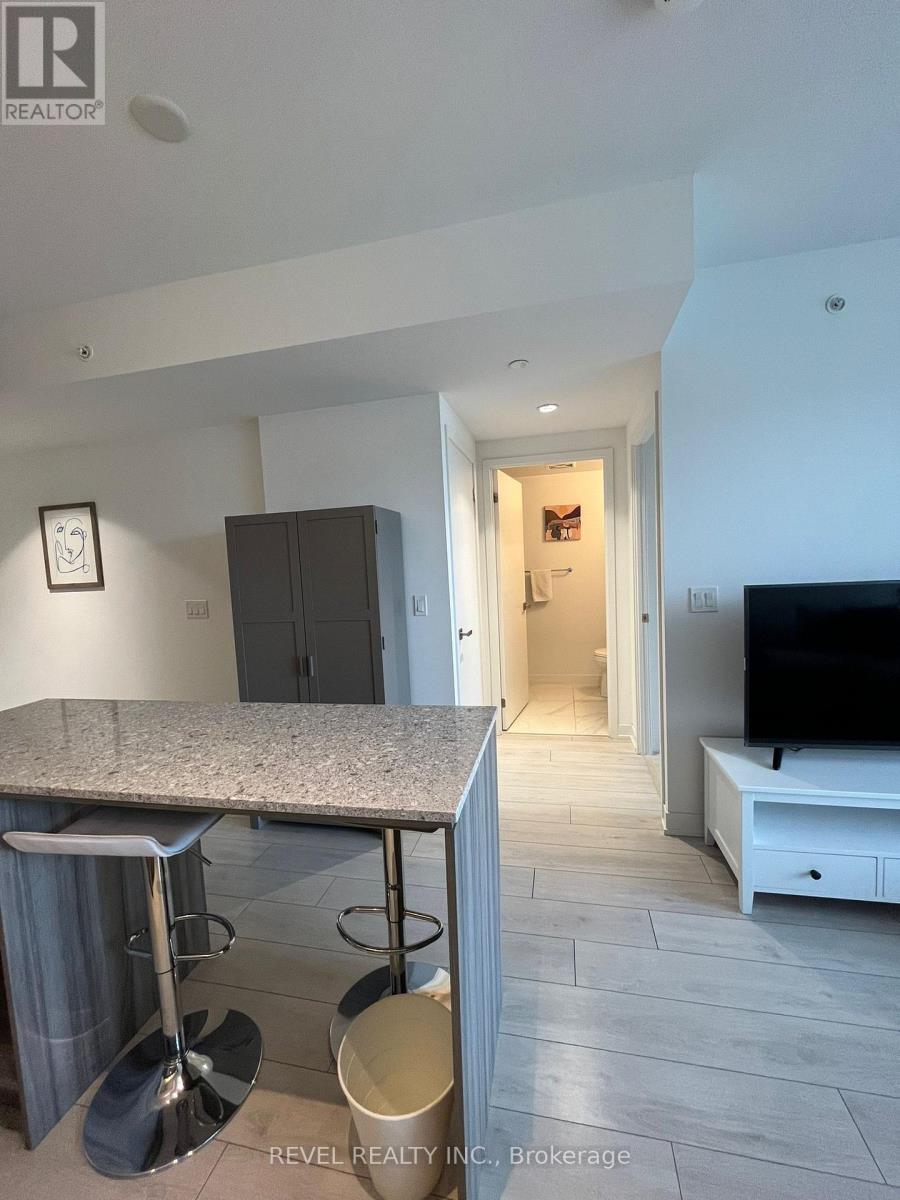 205 - 31 Tippett Road, Toronto, Ontario  M3H 0C8 - Photo 15 - C12478972