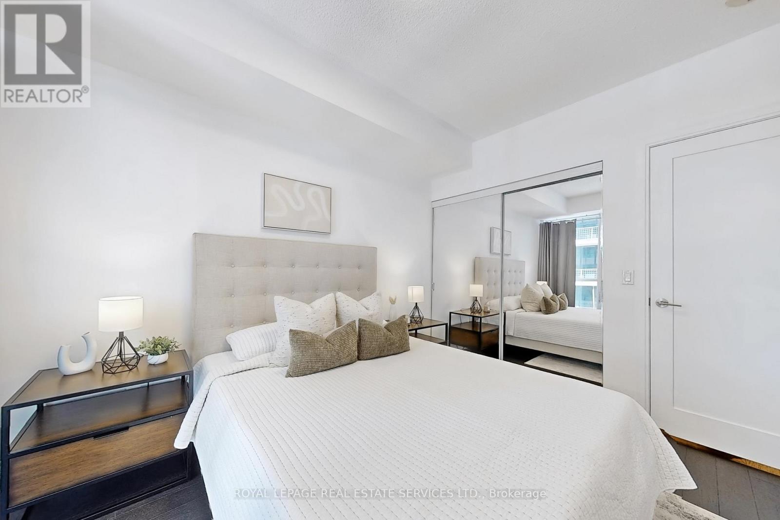 1806 - 25 Broadway Avenue, Toronto, Ontario  M4P 1T7 - Photo 18 - C12478993