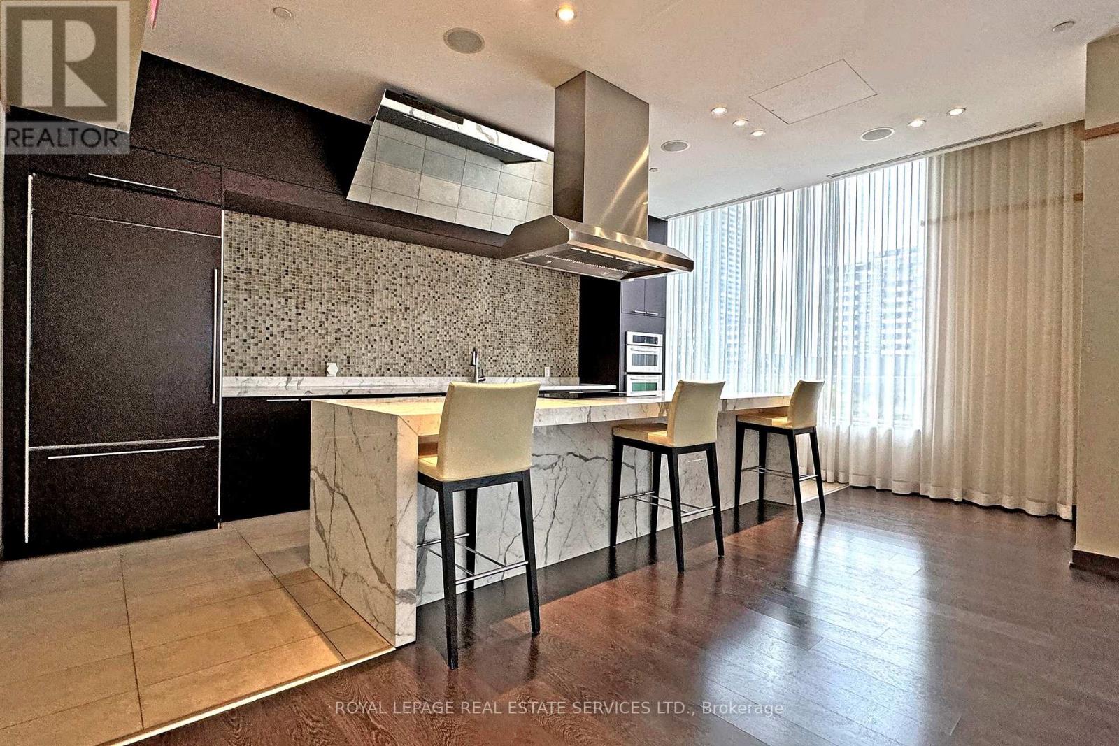 1806 - 25 Broadway Avenue, Toronto, Ontario  M4P 1T7 - Photo 26 - C12478993
