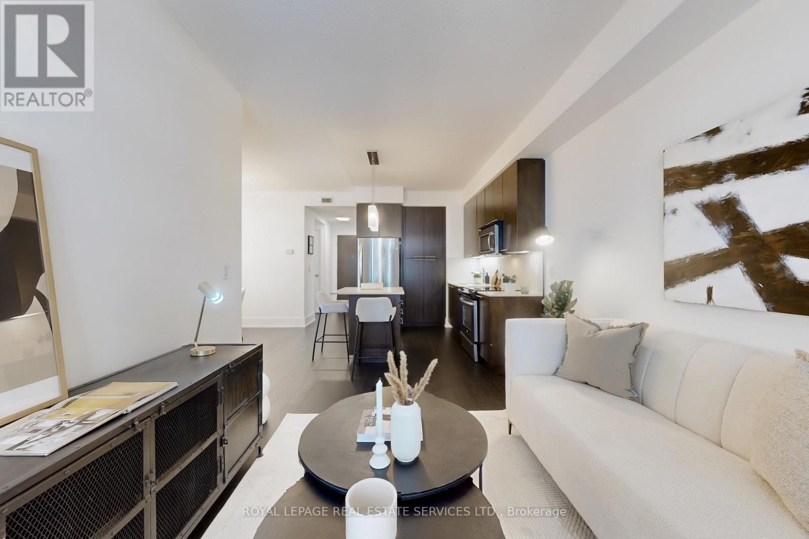 1806 - 25 Broadway Avenue, Toronto, Ontario  M4P 1T7 - Photo 7 - C12478993