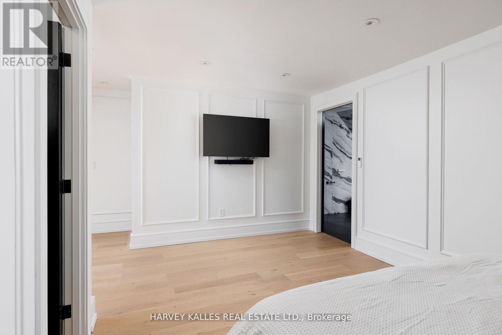 233 Macpherson Avenue, Toronto, Ontario  M4V 1A1 - Photo 34 - C12478994