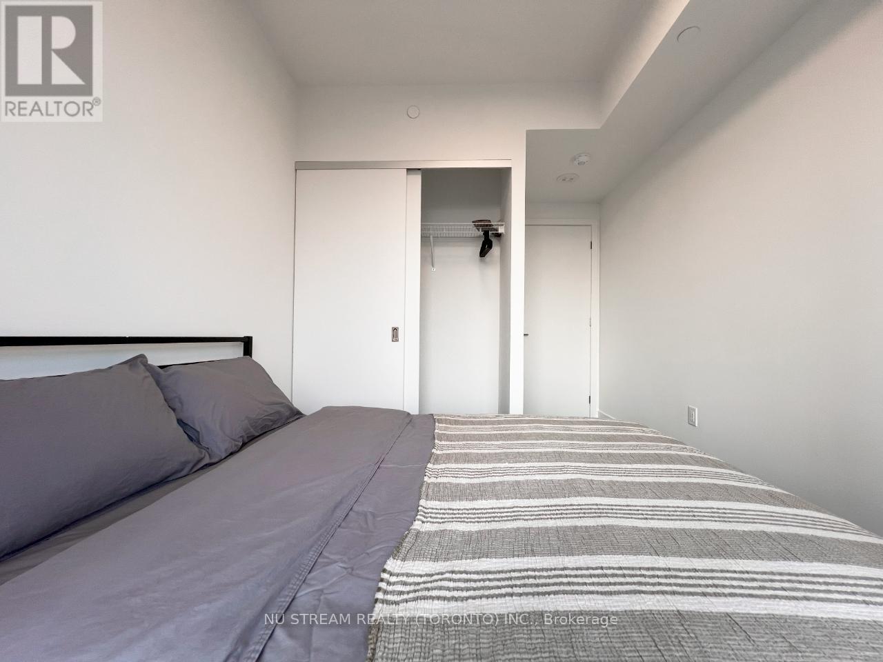 2012 - 11 Yorkville Avenue, Toronto, Ontario  M4W 0B7 - Photo 17 - C12478998