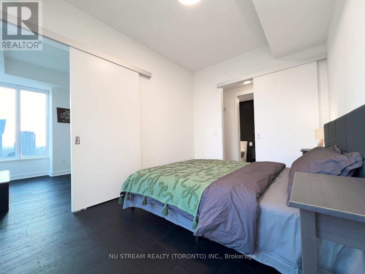 2012 - 11 Yorkville Avenue, Toronto, Ontario  M4W 0B7 - Photo 9 - C12478998