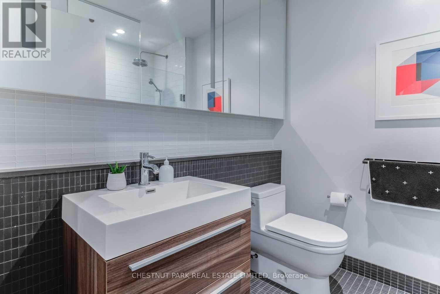 315 - 8 Dovercourt Road, Toronto, Ontario  M6J 0B6 - Photo 7 - C12479036