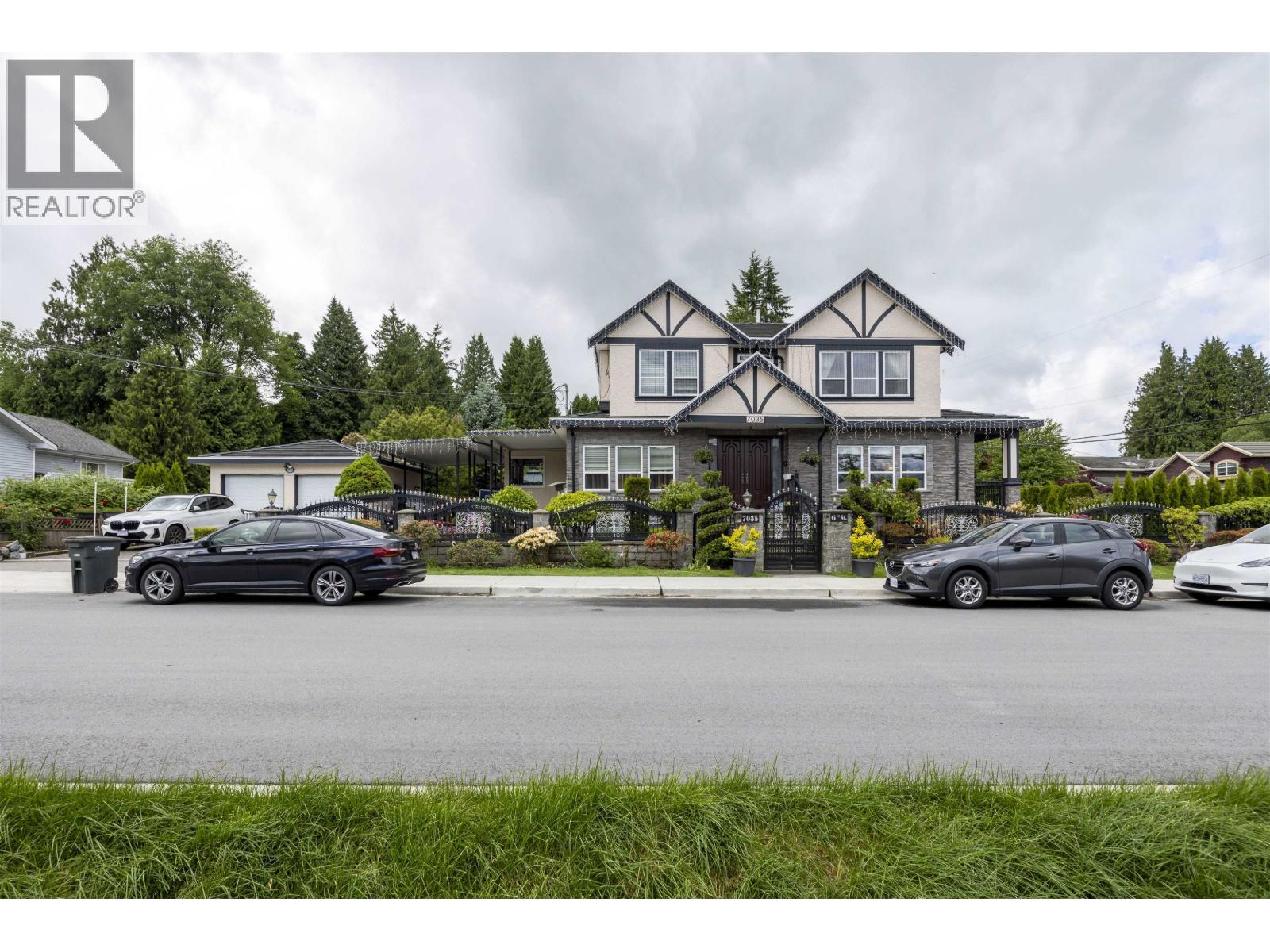 7035 6th Street, Burnaby, British Columbia  V5E 3T4 - Photo 2 - R3007026