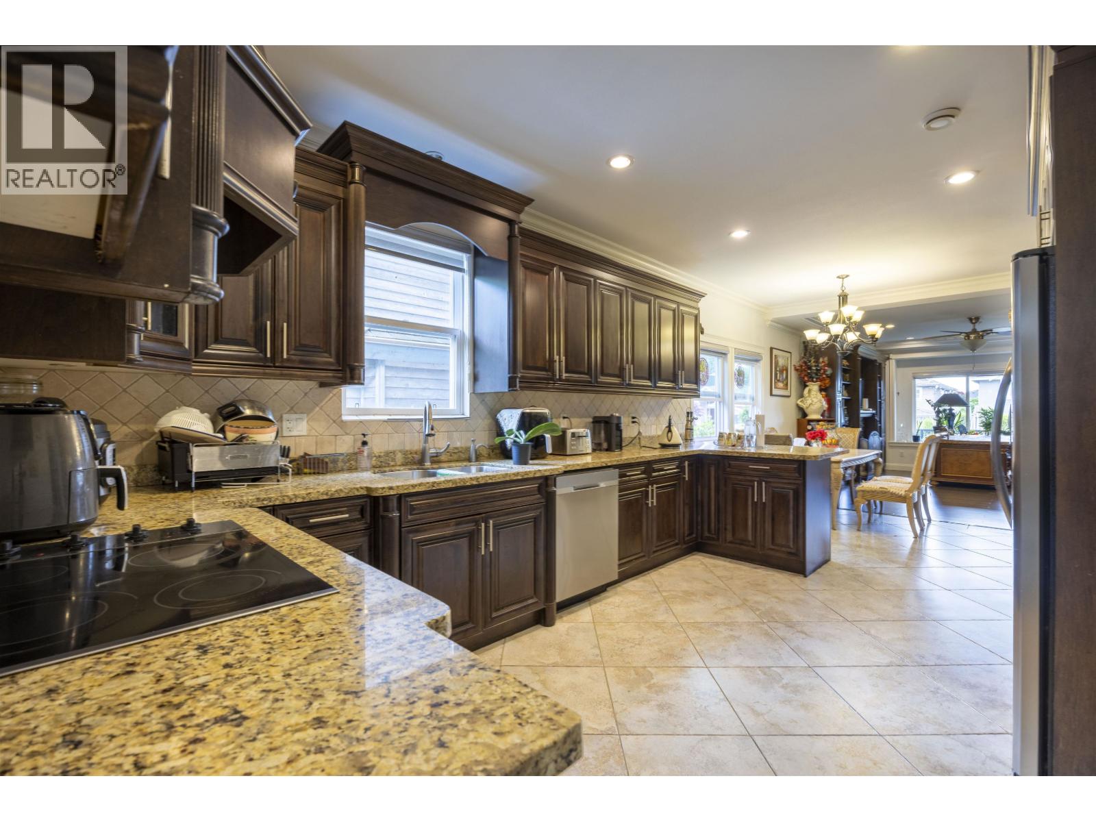 7035 6th Street, Burnaby, British Columbia  V5E 3T4 - Photo 12 - R3007026