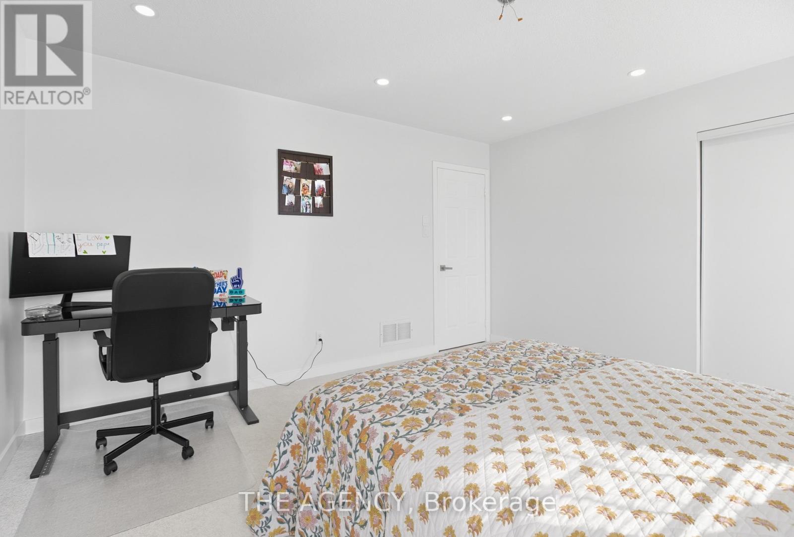 12 Robert Attersley Drive E, Whitby, Ontario  L1R 3E3 - Photo 29 - E12479006