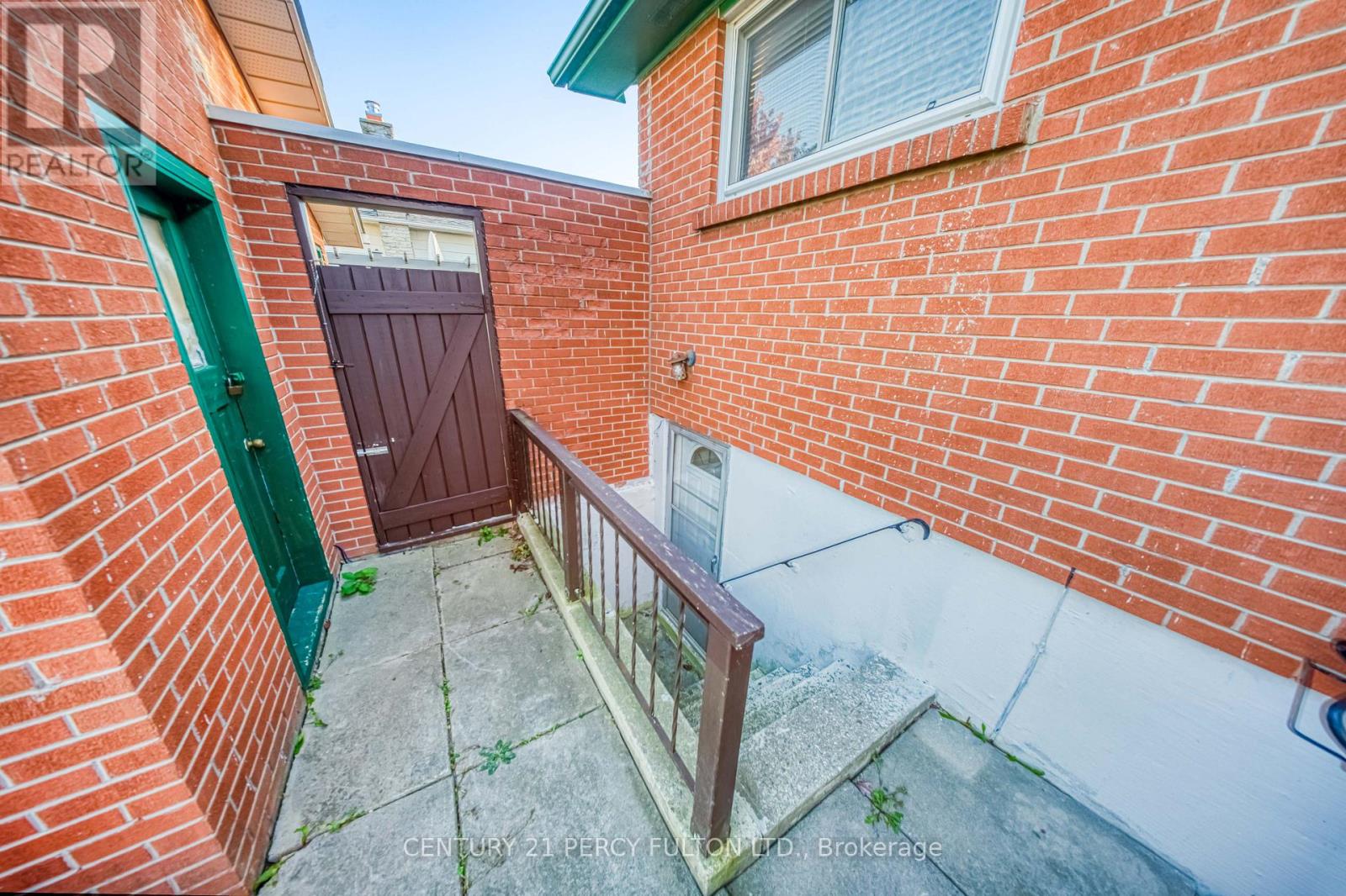 43 Taylor Road, Ajax, Ontario  L1S 2X5 - Photo 40 - E12479027
