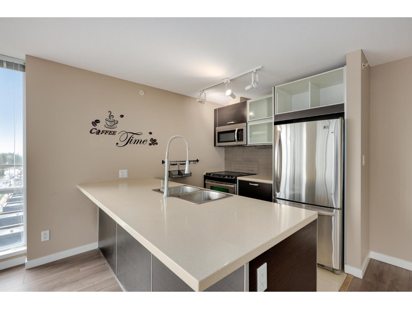 604 9981 Whalley Boulevard, Surrey, British Columbia  V3T 0G6 - Photo 4 - R3061205