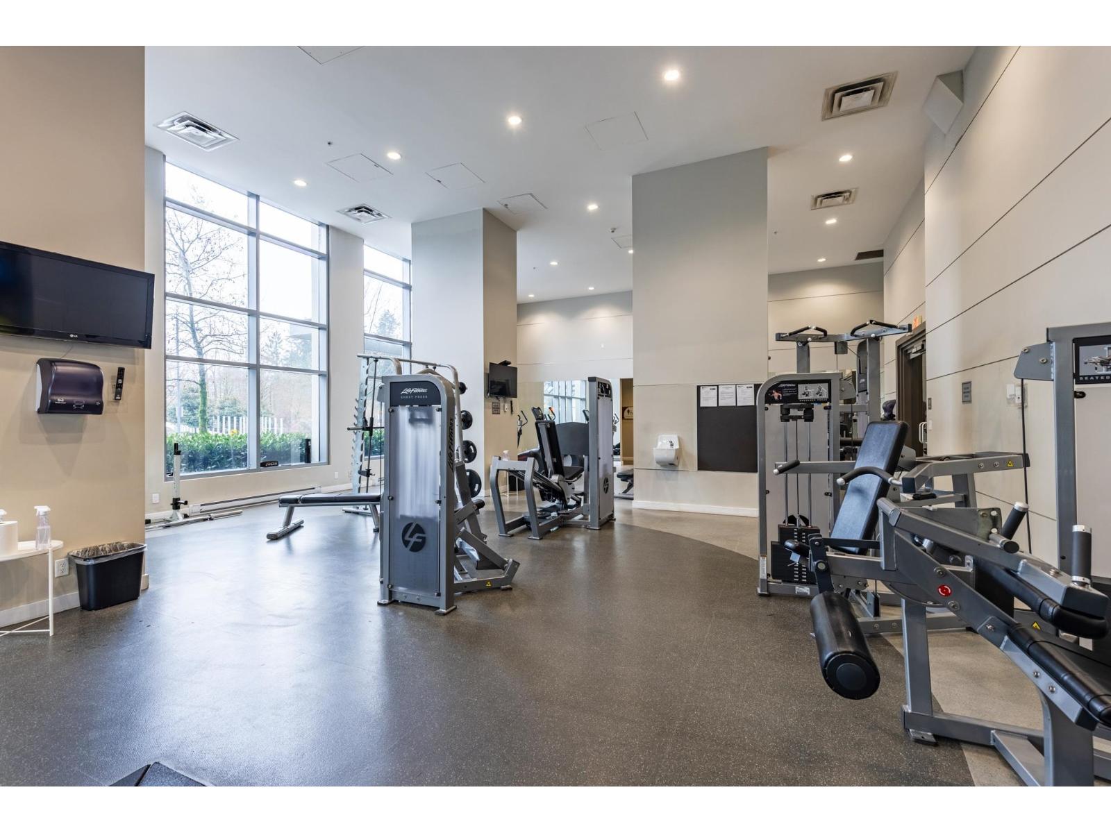 604 9981 Whalley Boulevard, Surrey, British Columbia  V3T 0G6 - Photo 32 - R3061205