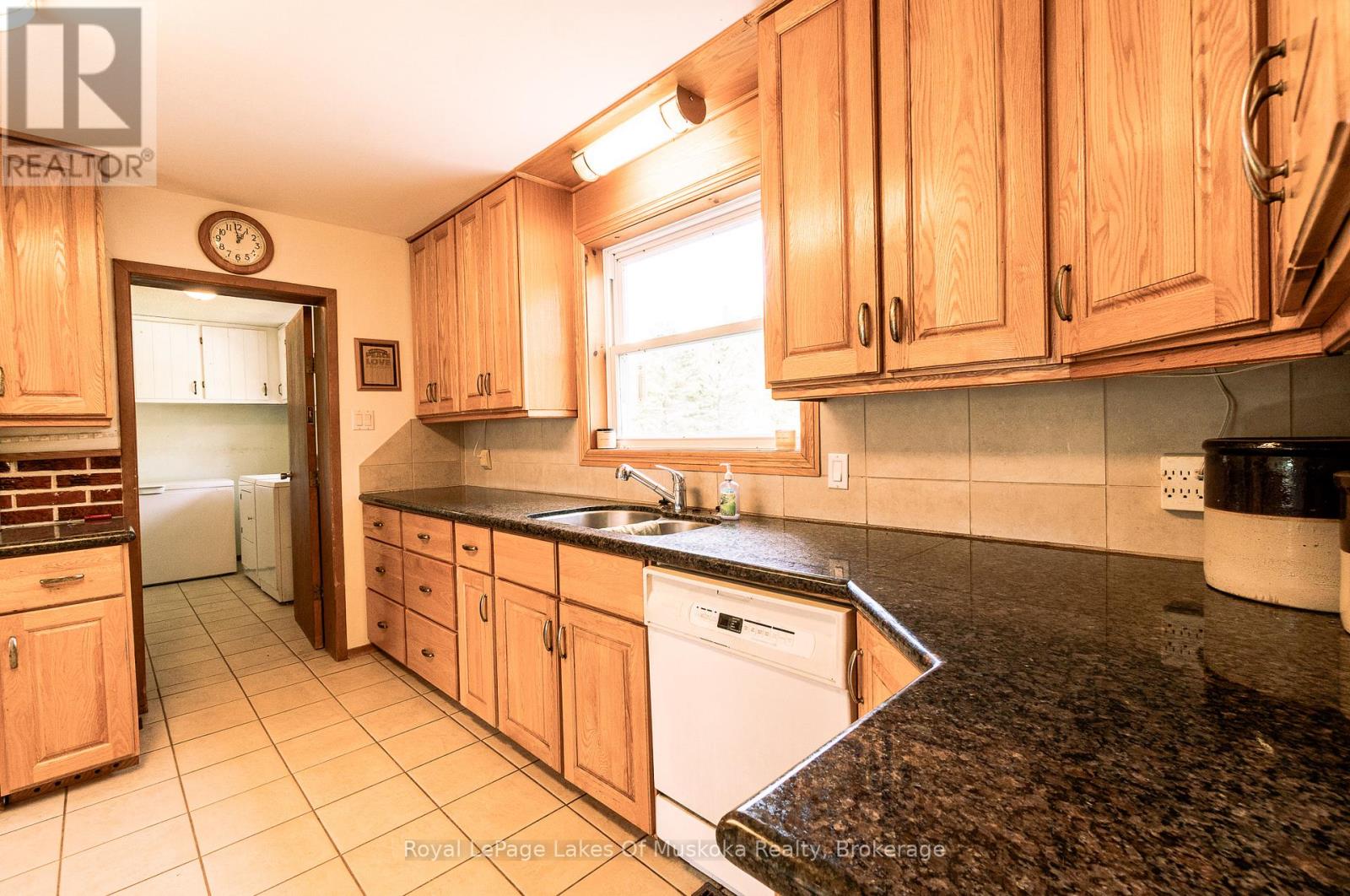 96 520 Highway W, Armour, Ontario  P0C 1A0 - Photo 15 - X12447443