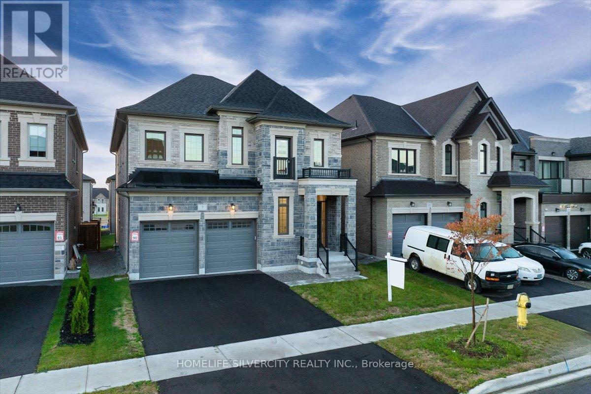 7 Tilden Street, Vaughan, Ontario  L3L 0G2 - Photo 2 - N12478936