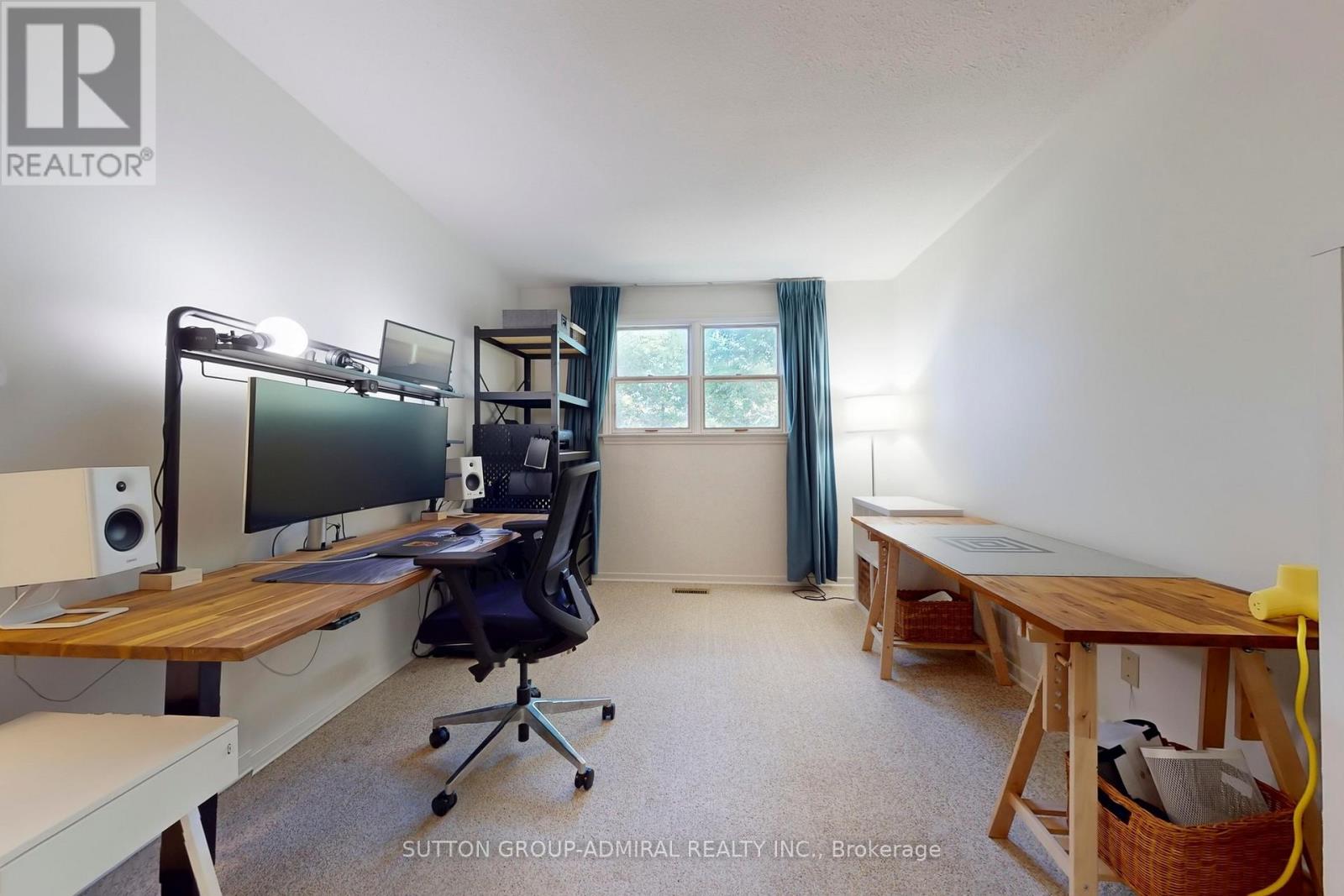 46 Merrylynn Drive, Richmond Hill, Ontario  L4C 5A9 - Photo 17 - N12478940