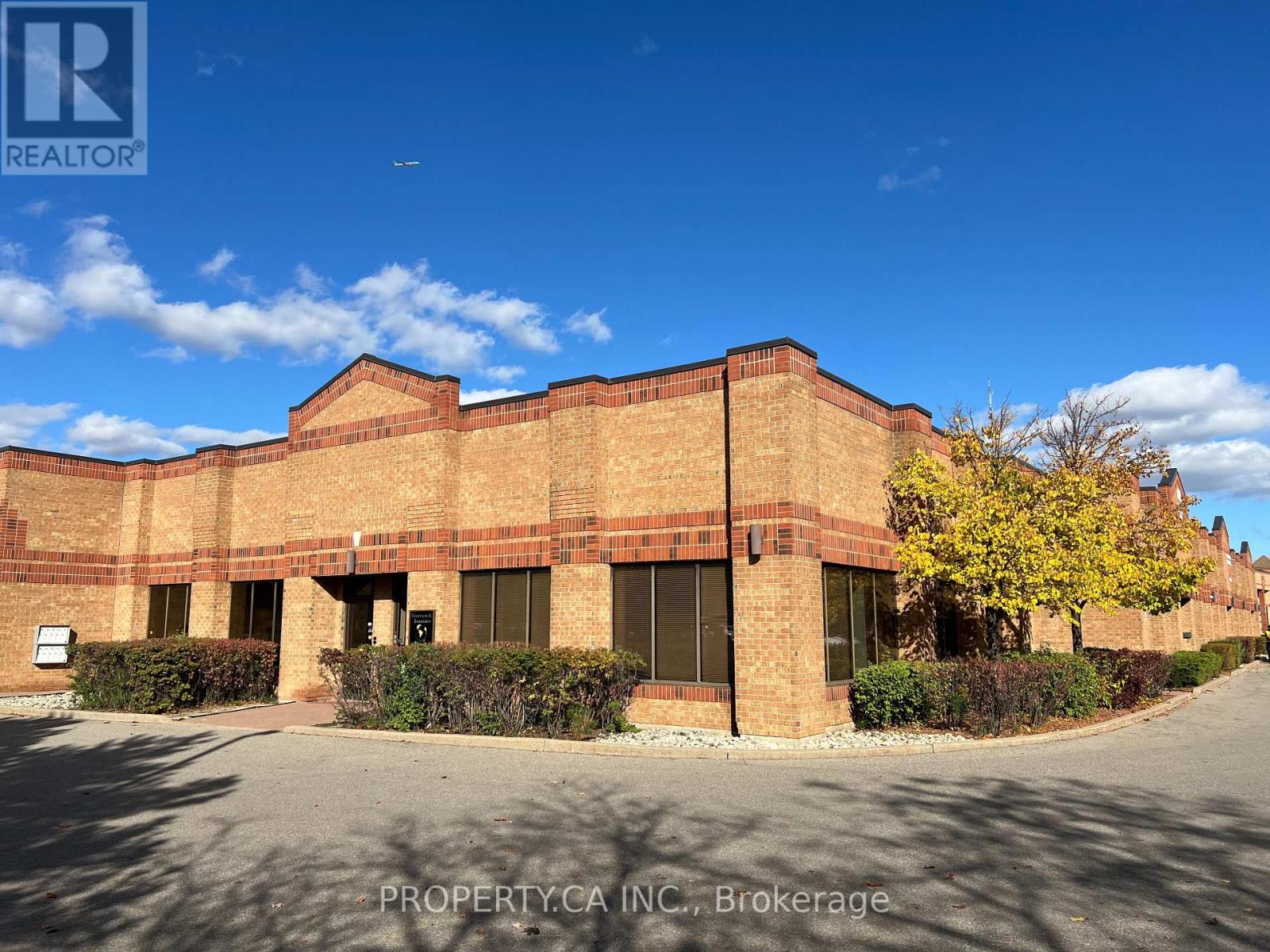 4 - 601 EDGELEY BOULEVARD, Vaughan, Ontario