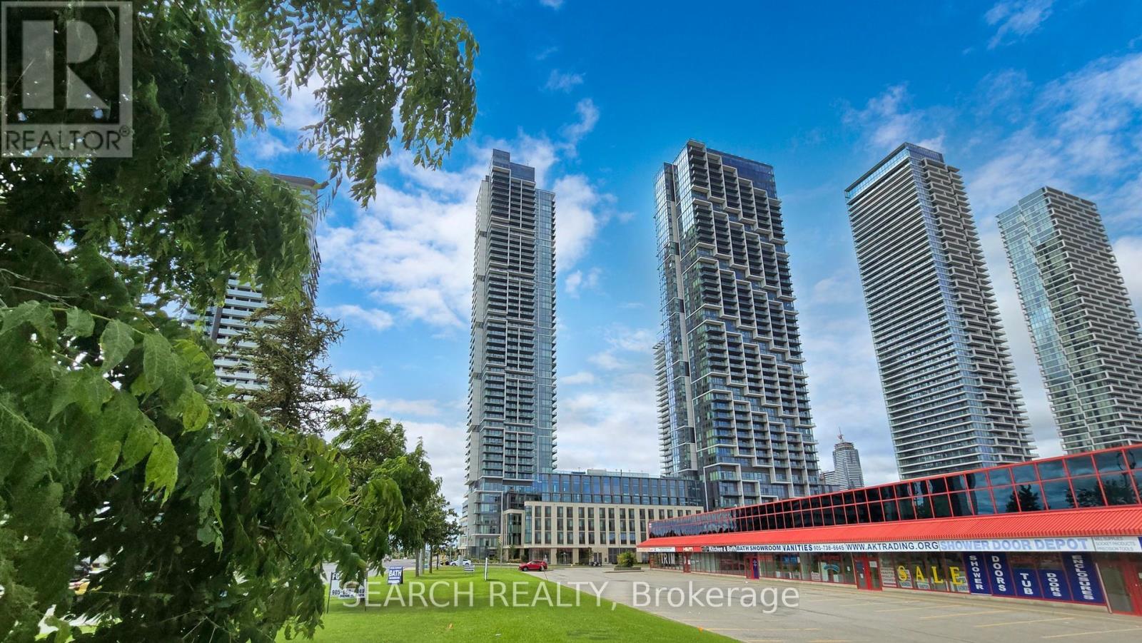 1611 - 7890 Jane Street, Vaughan, Ontario  L4K 0K9 - Photo 3 - N12479046